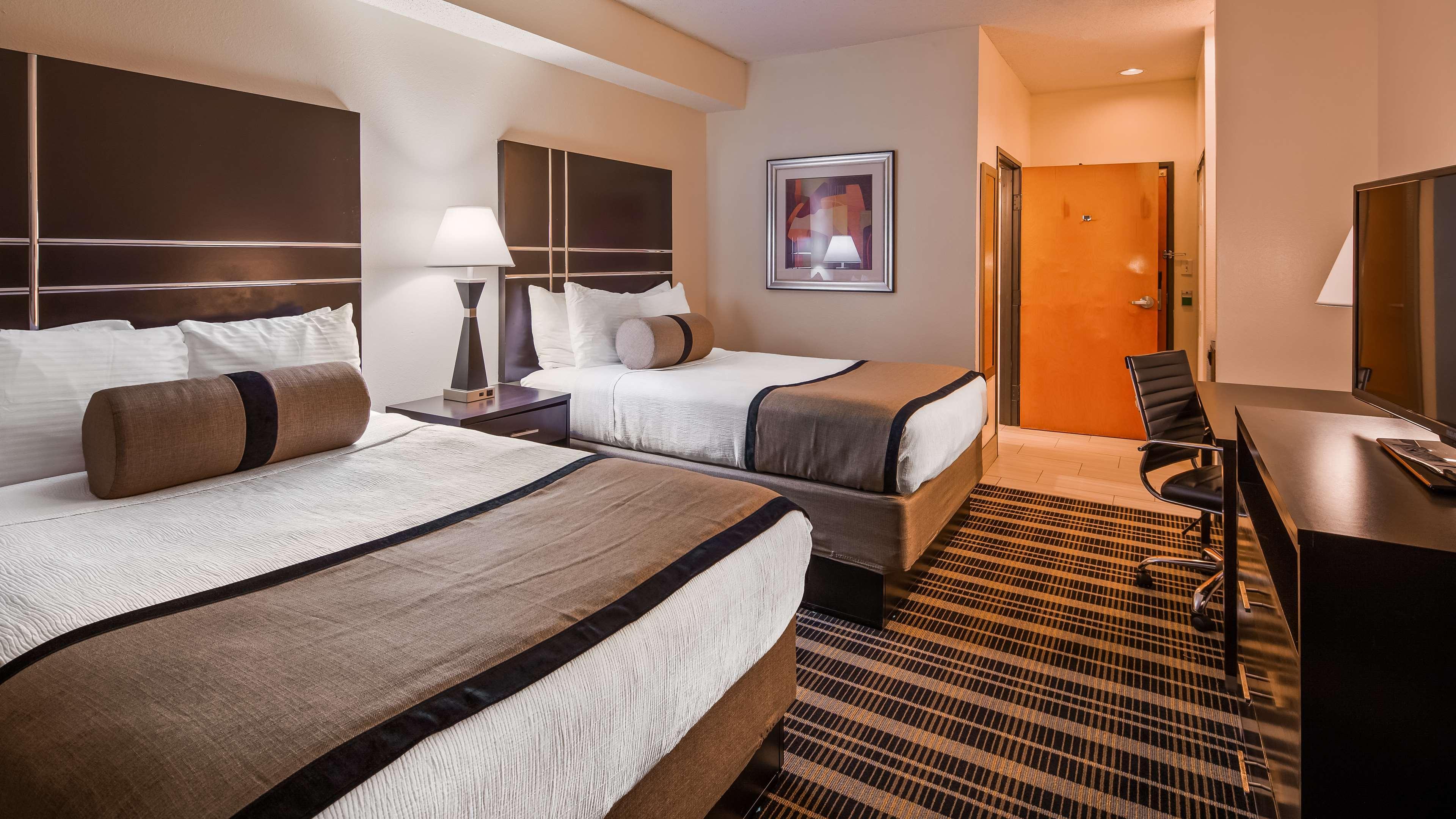Best Western Plus Rockwall Inn & Suites Экстерьер фото